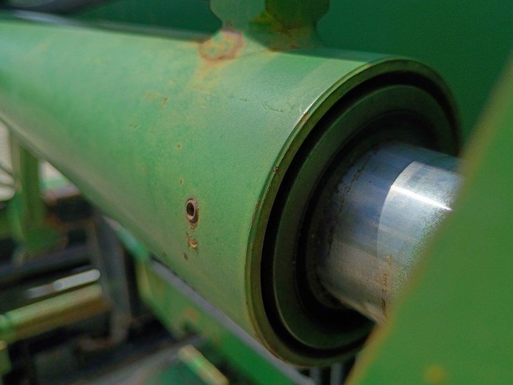 john-deere-2940-image-47