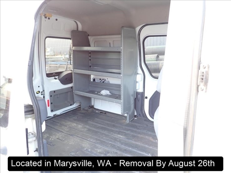 2013-ford-transit-image-21
