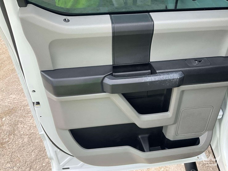 2017-ford-f250-image-21
