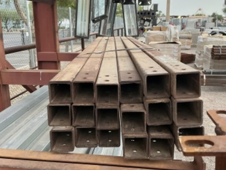bundle-of-2-1/2in-square-tubing-image-4