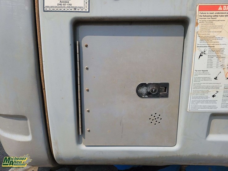 2013-genie-z135/70-image-16