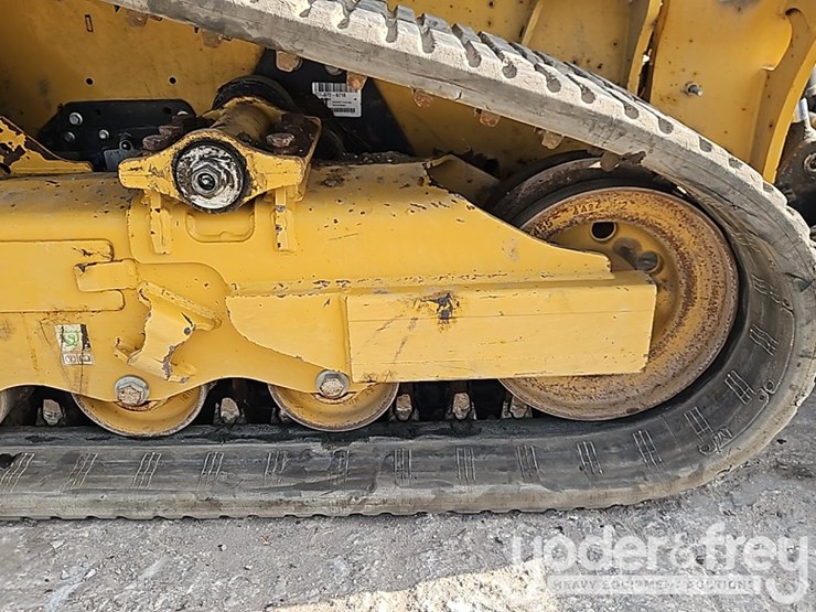 2025-caterpillar-255-image-9