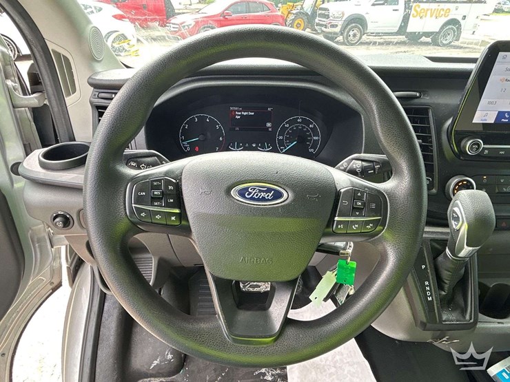 2020-ford-transit-image-21