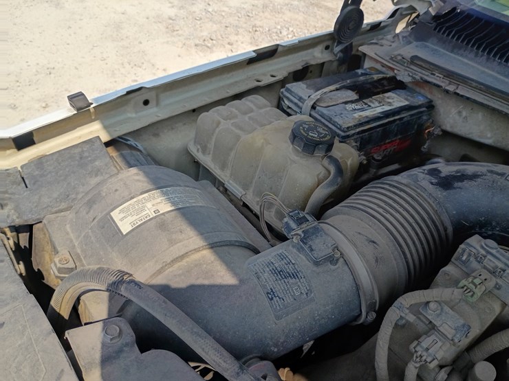 2006-chevrolet-silverado-3500-image-23