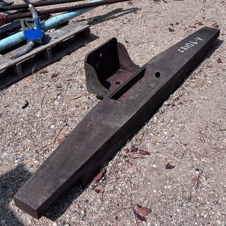 #1602 • HEAVY DUTY REAR TRUCK BUMPER