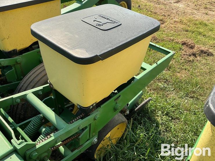 john-deere-7000-image-13