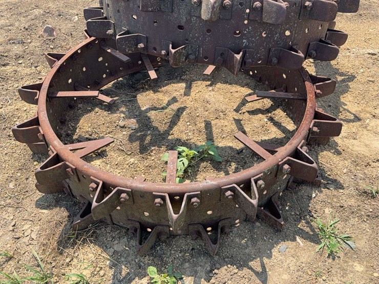 (2)-steel-wheels-image-8