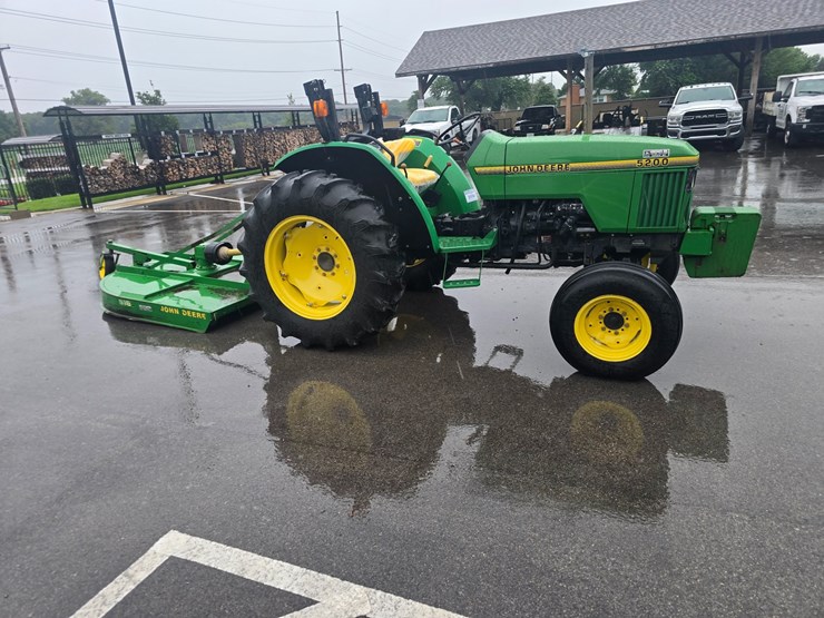 john-deere-5200-image-19