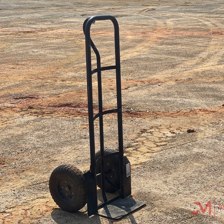 HAND TRUCK