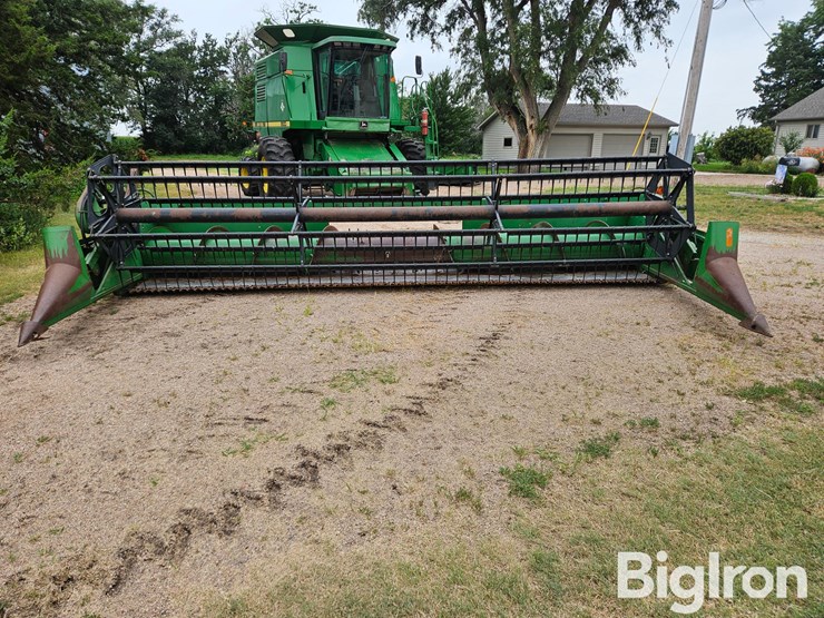 1995-john-deere-920-image-2