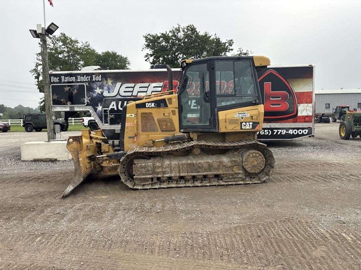 caterpillar-d5k2-xl-image-2