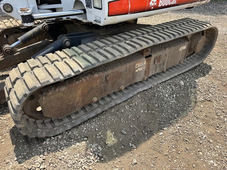 2006-bobcat-341g-image-14