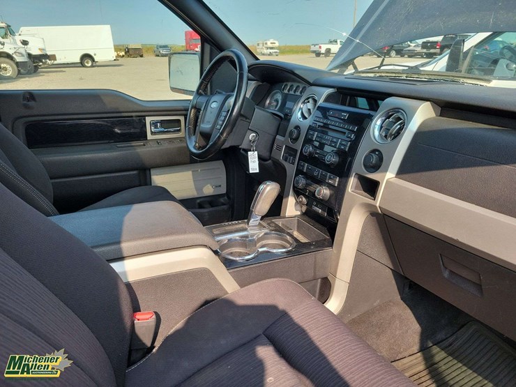 2010-ford-f150-image-30