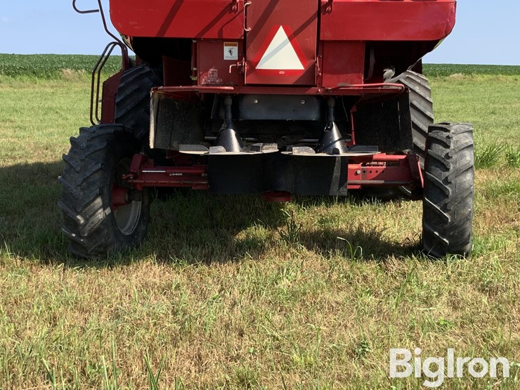 1996-case-ih-2166-image-10
