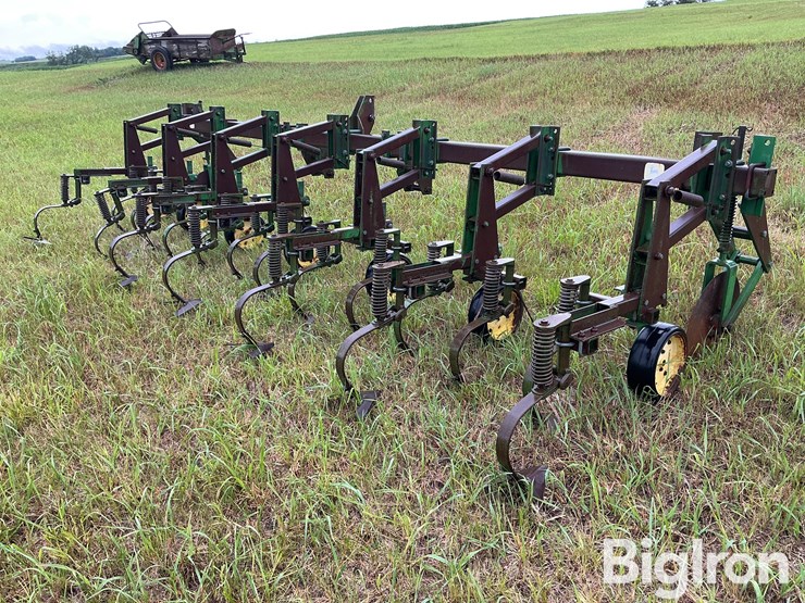 john-deere-825-image-5