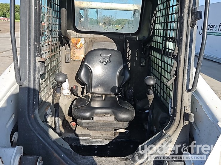2017-bobcat-t595-image-25
