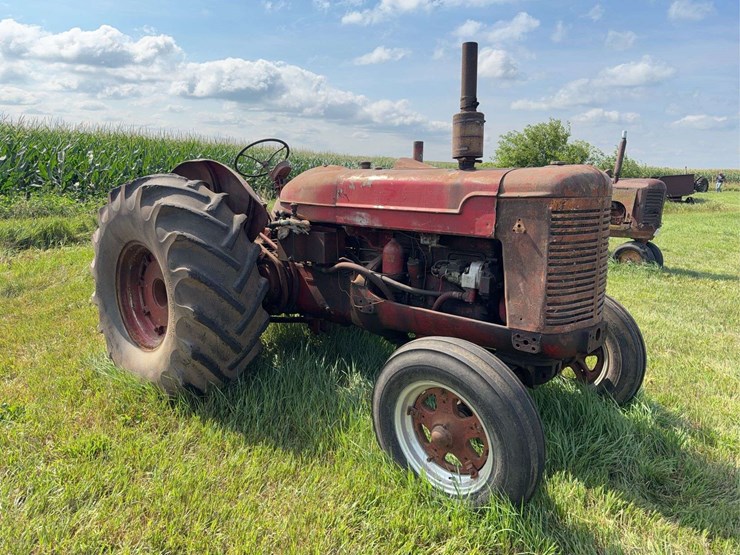 international-mccormick-deering-wd-9-image-7