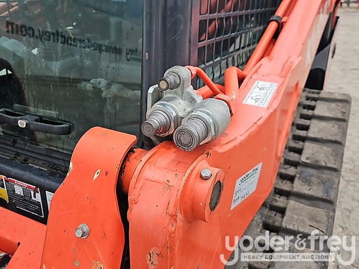 2023-kubota-svl75-2hwc-image-17
