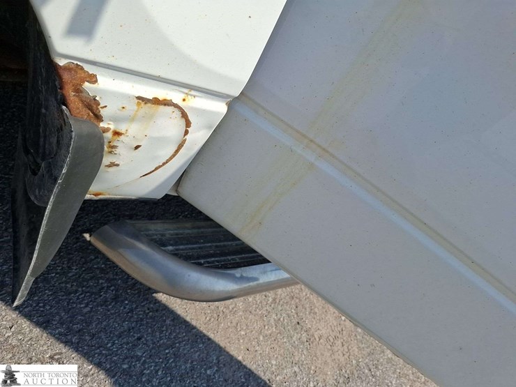 2014-ford-f150-image-25