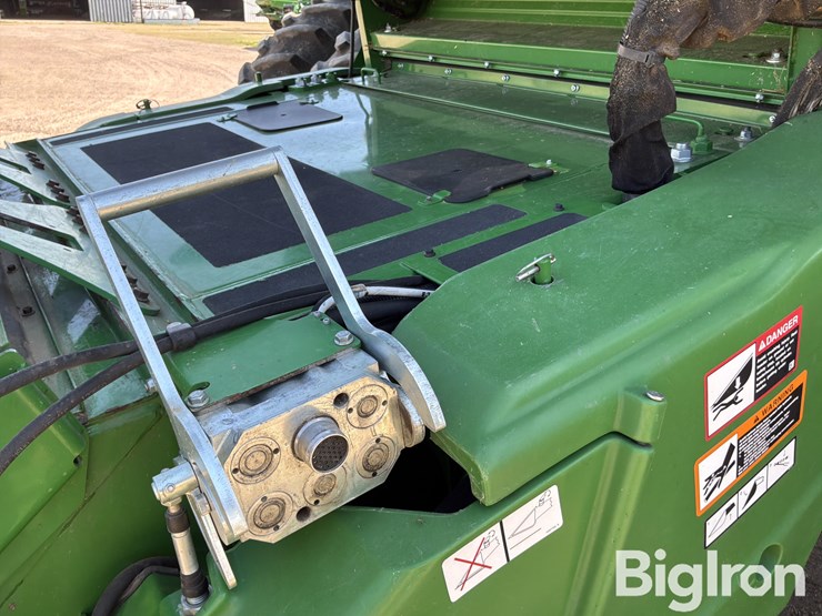 2018-john-deere-s770-image-14