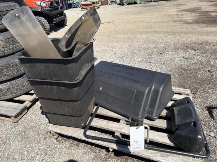 craftsman-mower-tractor-lawn-grass-catcher-image-1