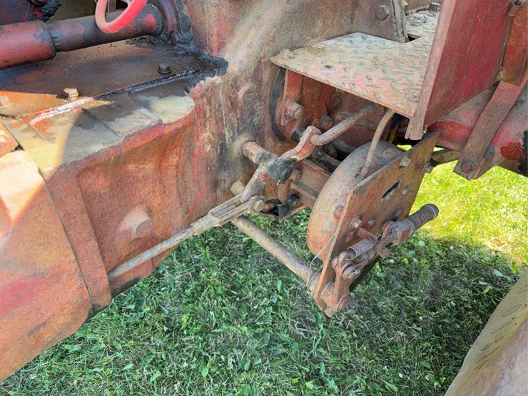 massey-ferguson-55-image-43