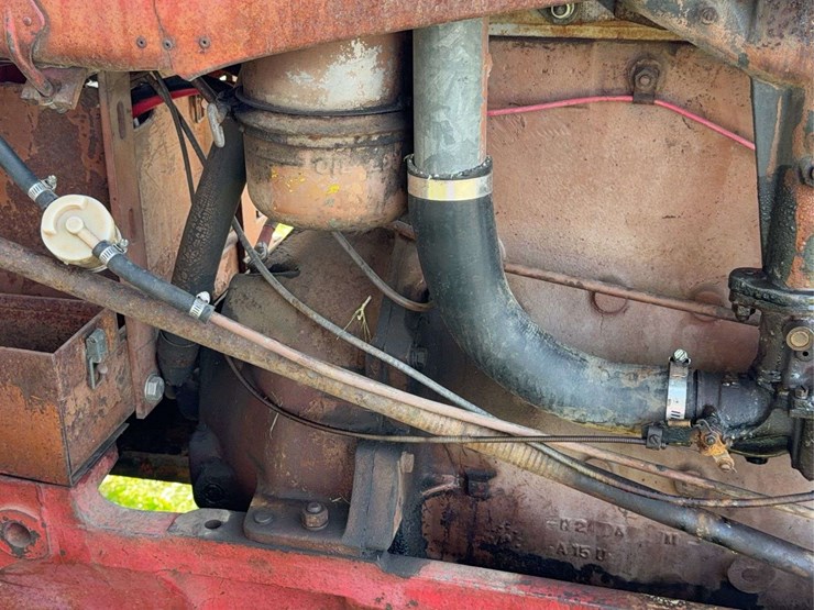 massey-ferguson-444-image-23