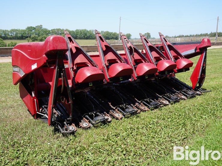2012-case-ih-2606-image-3