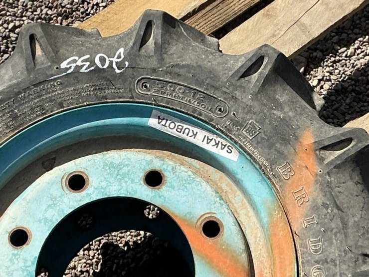 (4)-equipment-wheels-&-tires-image-4