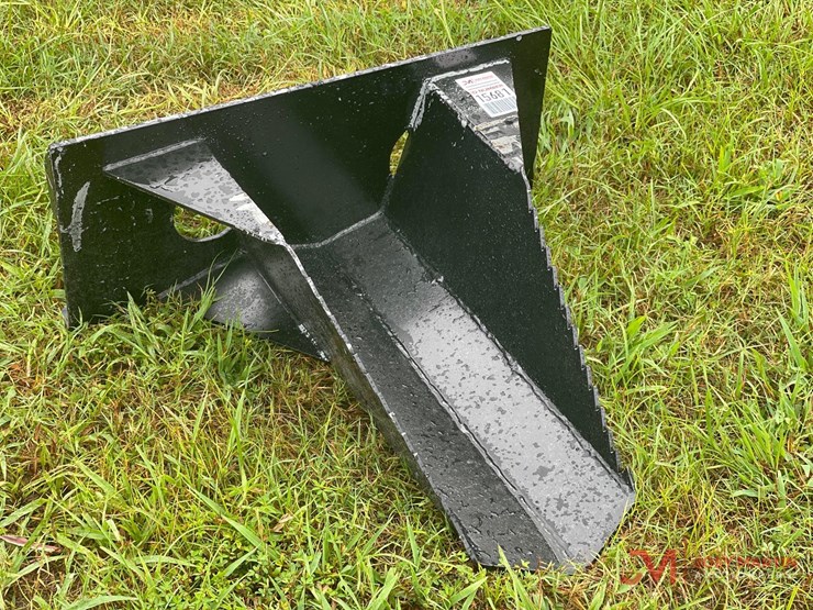 new-stump-bucket-mini-skid-steer-attachment-image-1
