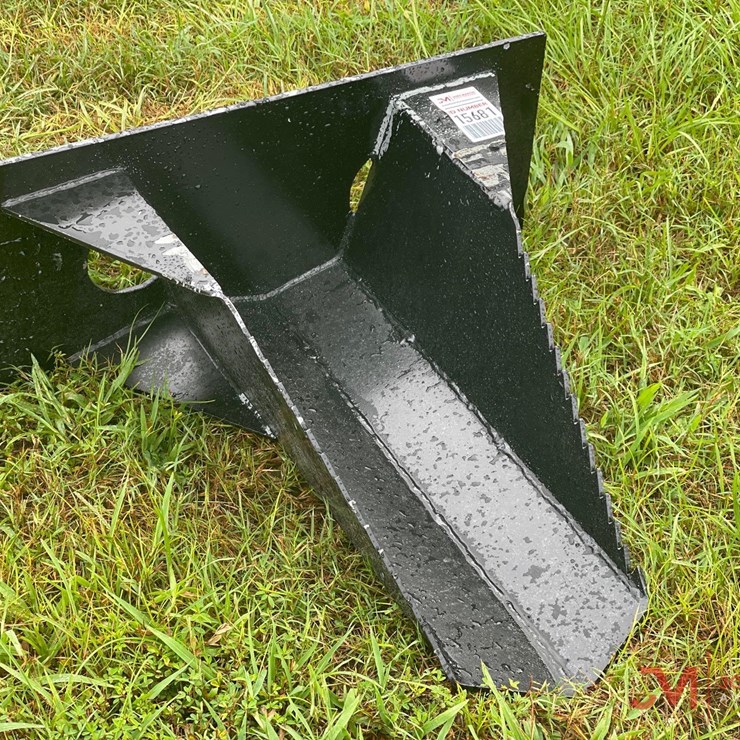 NEW STUMP BUCKET MINI SKID STEER ATTACHMENT