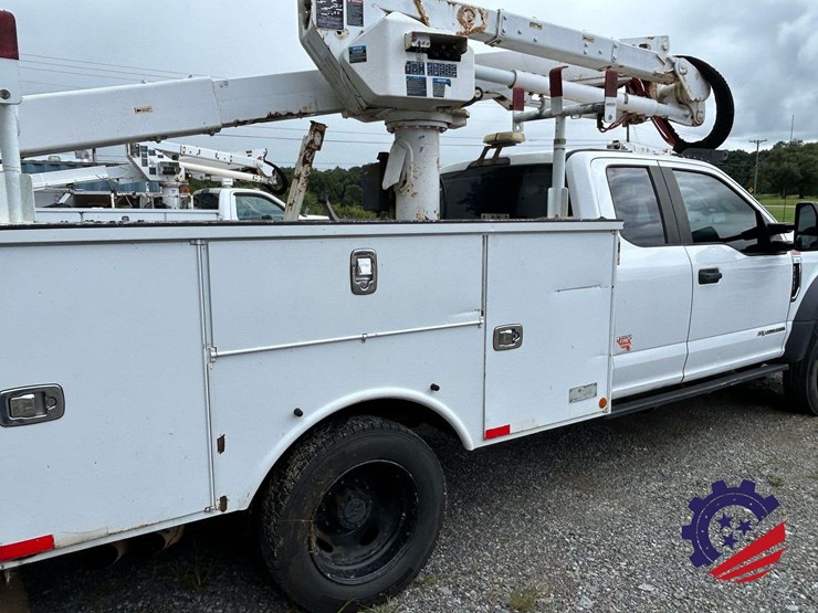 2017-ford-f550-image-7