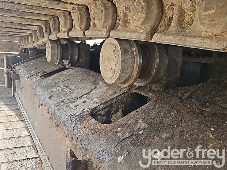 2013-caterpillar-328d-lcr-image-12