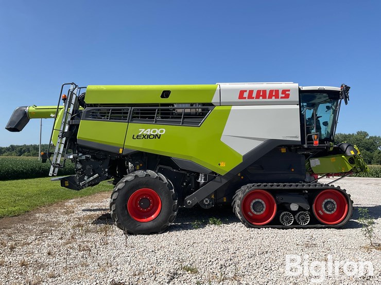 2021-claas-lexion-7400-image-4