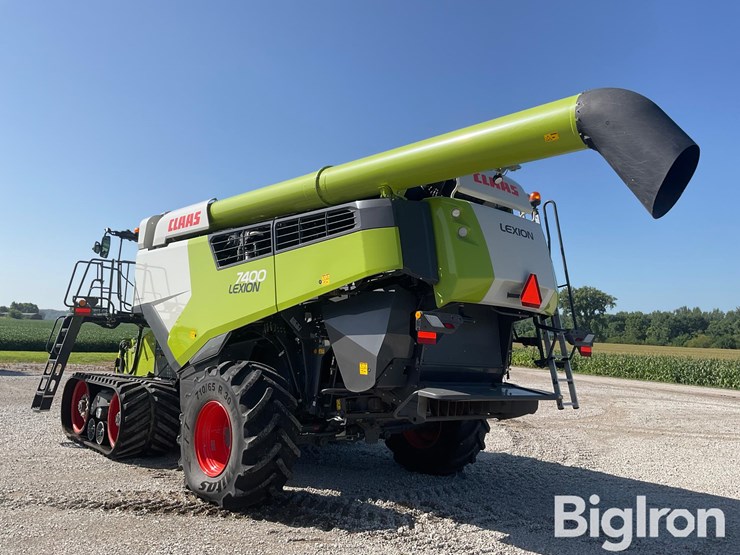 2021-claas-lexion-7400-image-7
