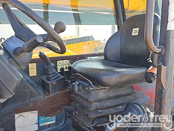 2017-jcb-507-42-image-24