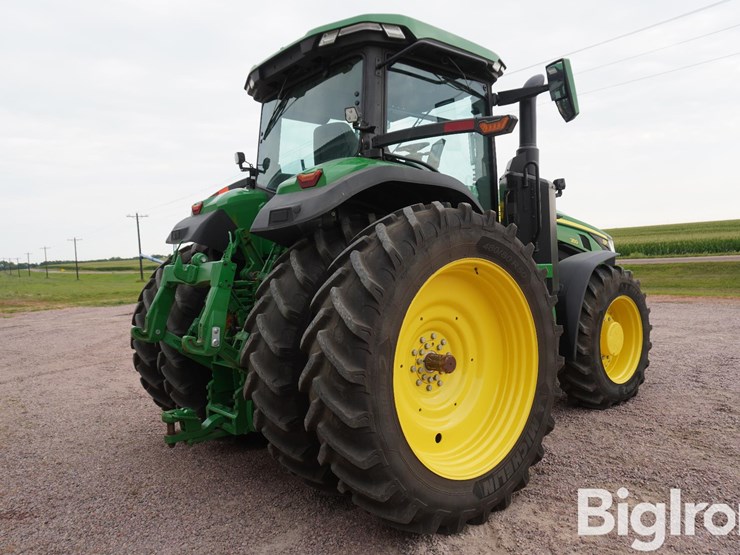 john-deere-8r-250-image-5