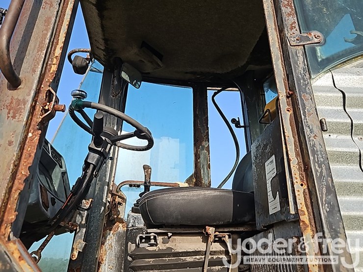 deere-624h-image-25