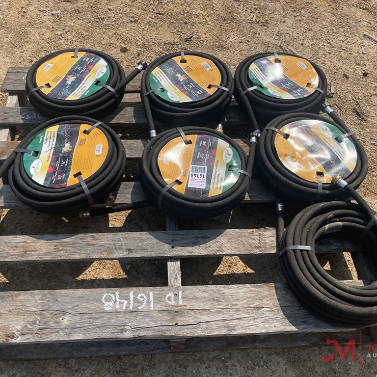 CONTENTS OF PALLET NEW SOAKER HOSES