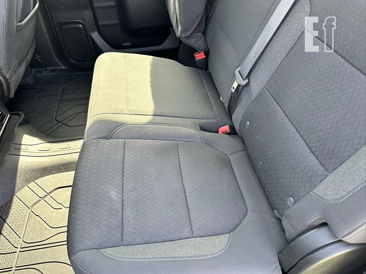 2021-chevrolet-silverado-2500hd-lt-image-39