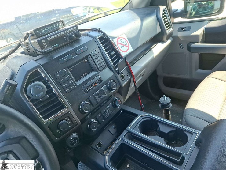 2016-ford-f150-xlt-image-13