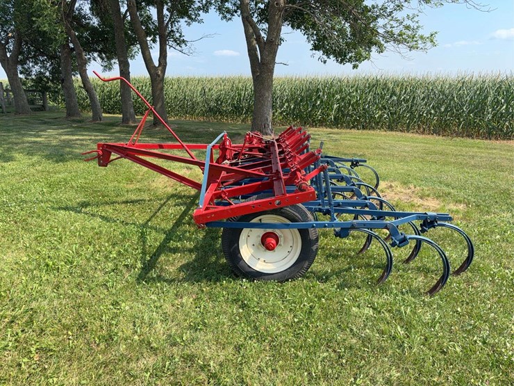 international-harvester-no.-9-field-cultivator-image-2