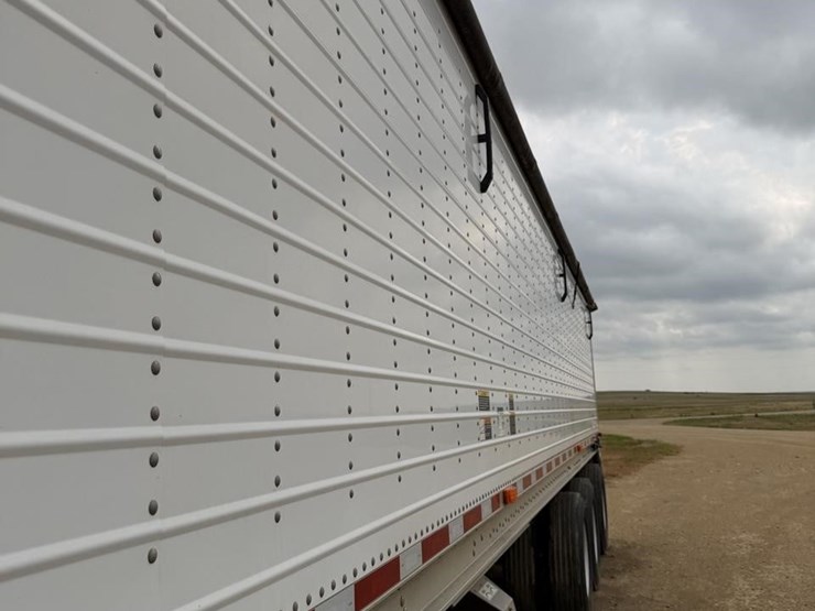 2011-wilson-grain-trailer-image-20