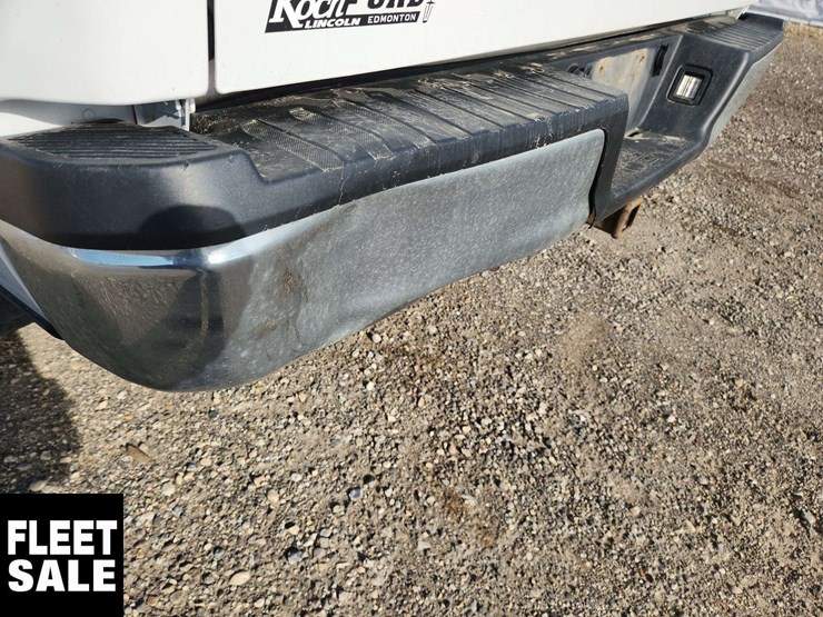 2018-ford-f150-image-32