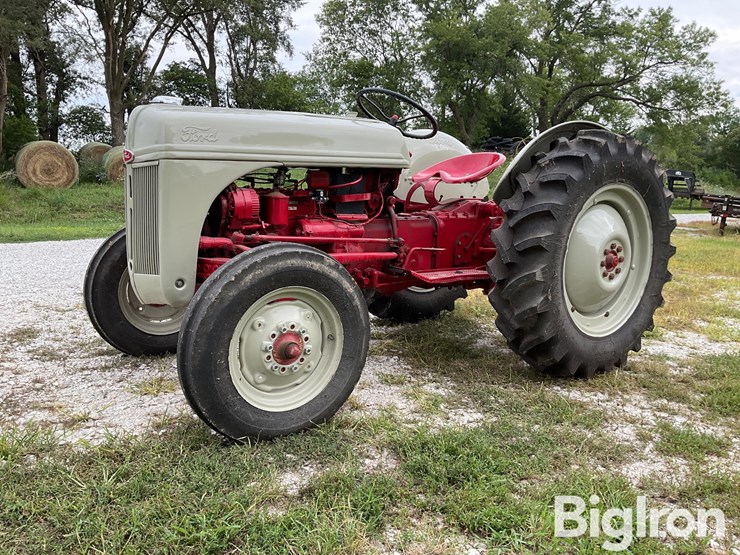 ford-8n-image-1