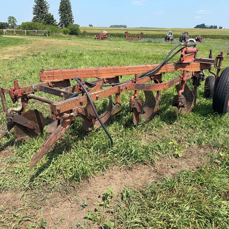 McCormick Deering 412 Four Bottom 14” Fast Hitch Mold Board Plow