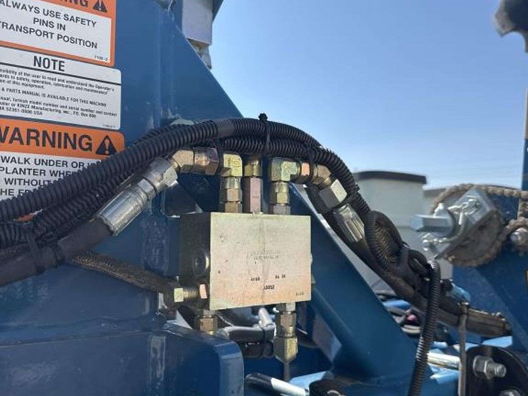 kinze-3500-image-28