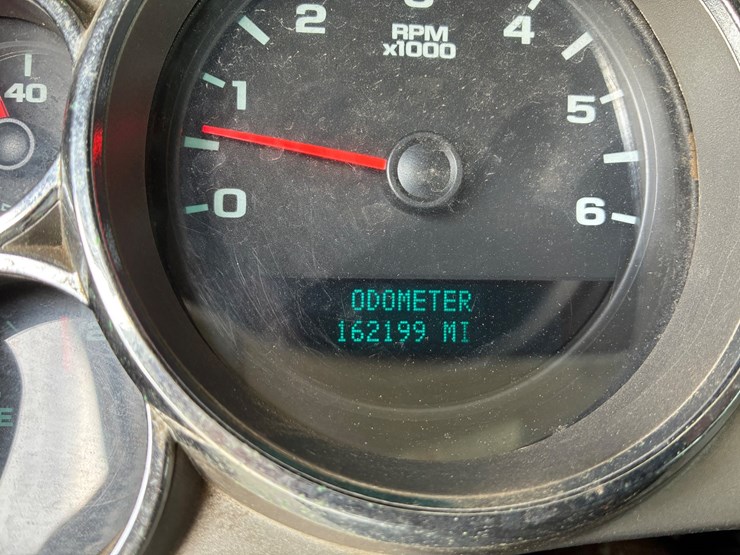 2009-chevrolet-2500-image-8