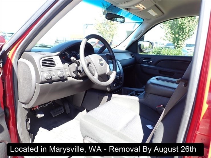 2012-chevrolet-tahoe-image-14