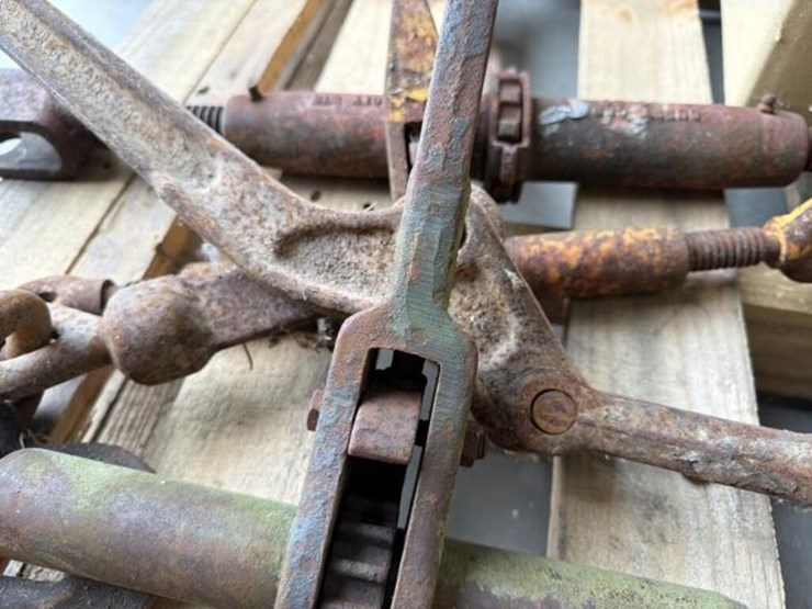 chain-binders-image-4